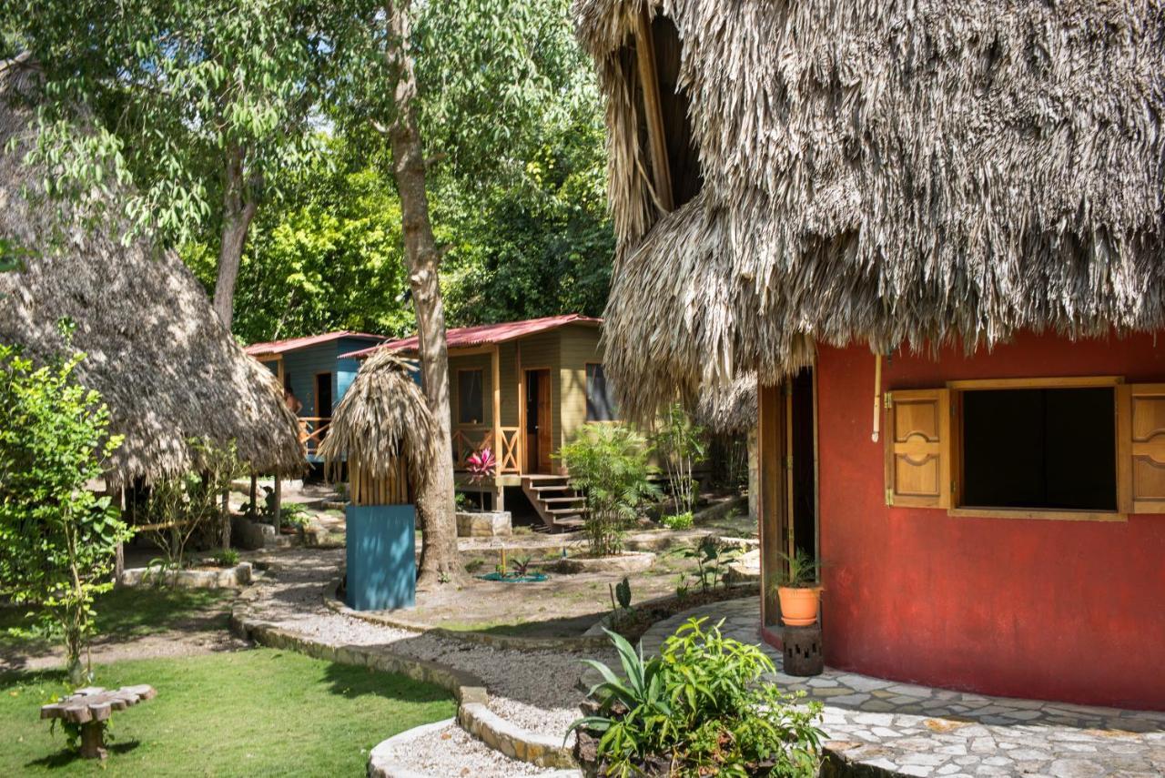 Alice Guesthouse เอล เรมาเต ภายนอก รูปภาพ