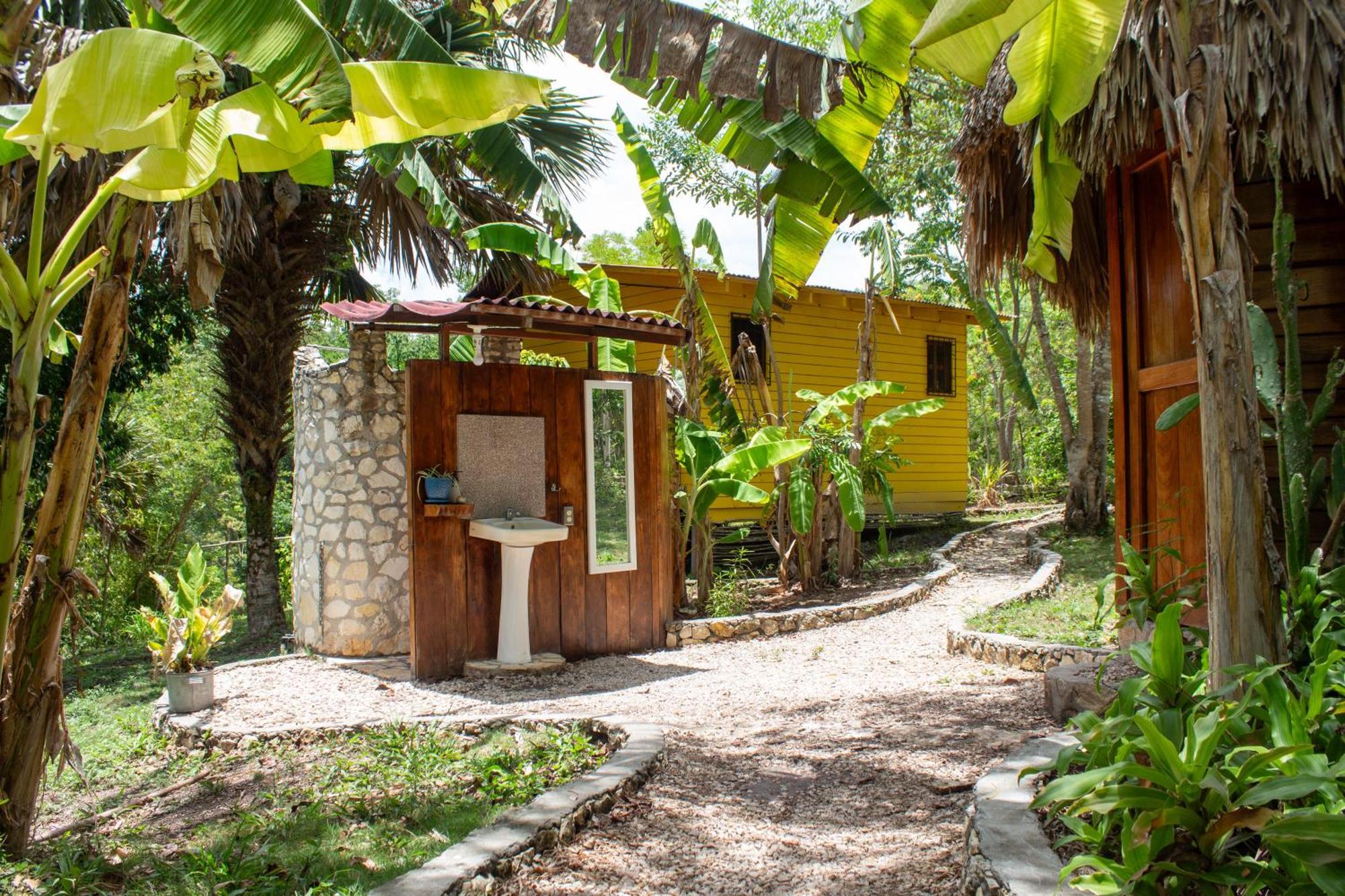 Alice Guesthouse เอล เรมาเต ภายนอก รูปภาพ